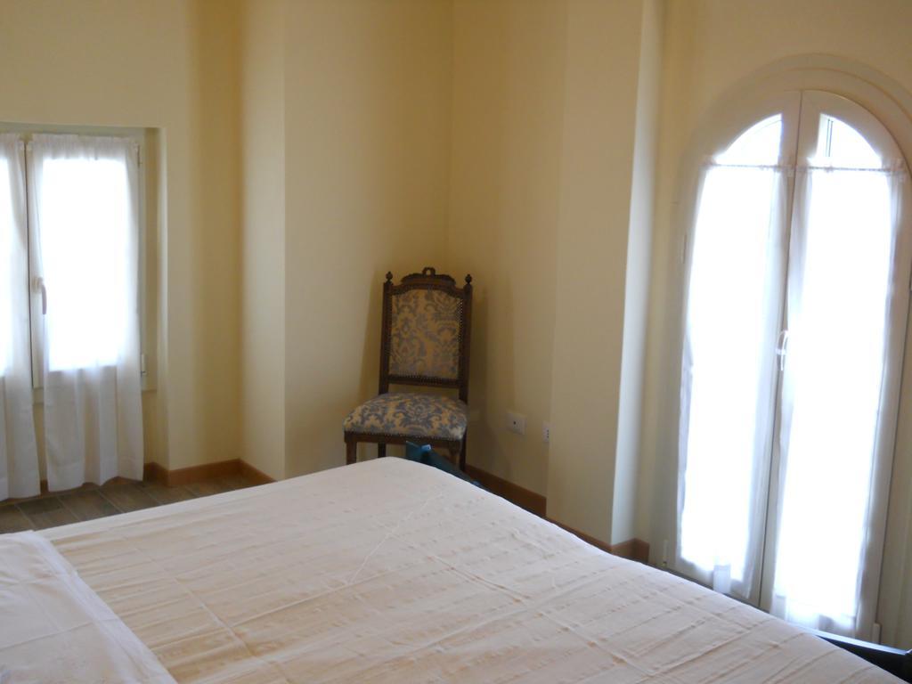 La Villa Morandi Marzio Exteriör bild